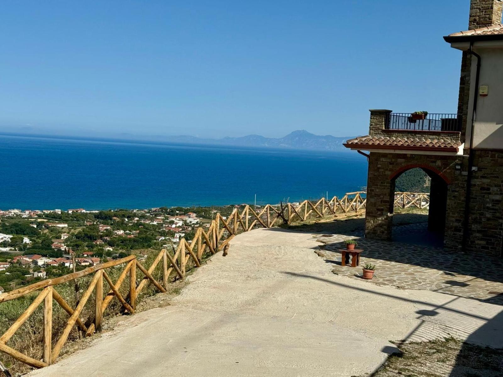 Casa Iris Hotel Castellabate Eksteriør billede